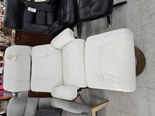 Gostenbury Recliner & Footstool